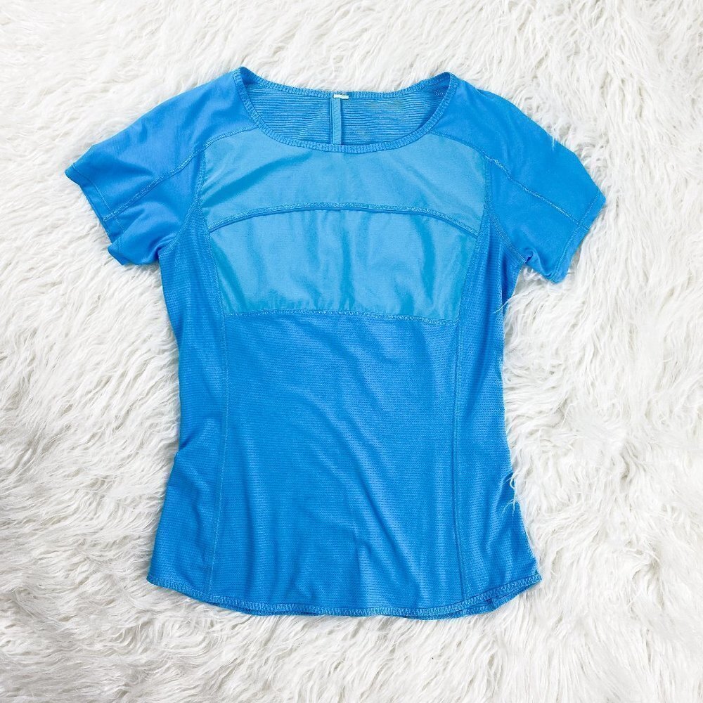 🦋 LULULEMON Run Fast Track Short Sleeve Spry Blue 6 Casual Workout Athletic